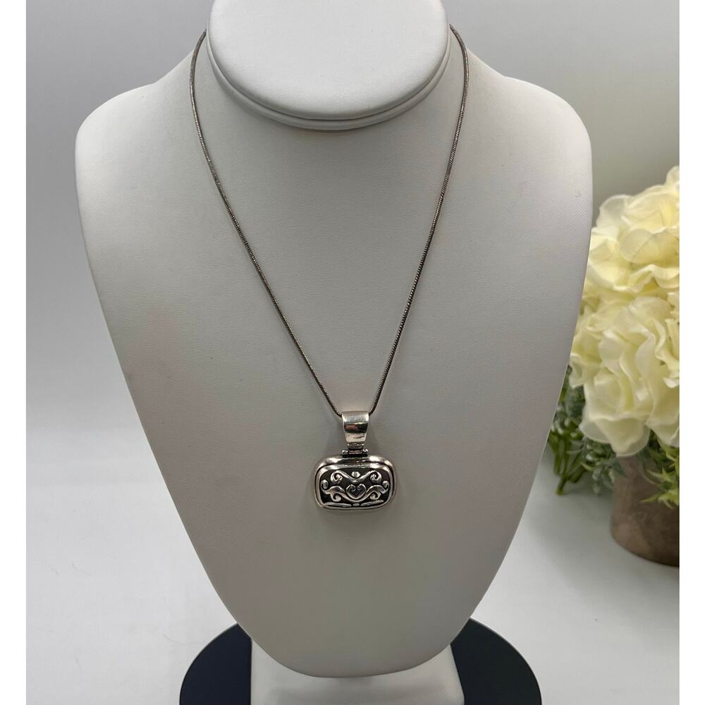 SF Sterling Silver Rectangular Shape Filigree Scroll Pendant and‎ 925 Chain